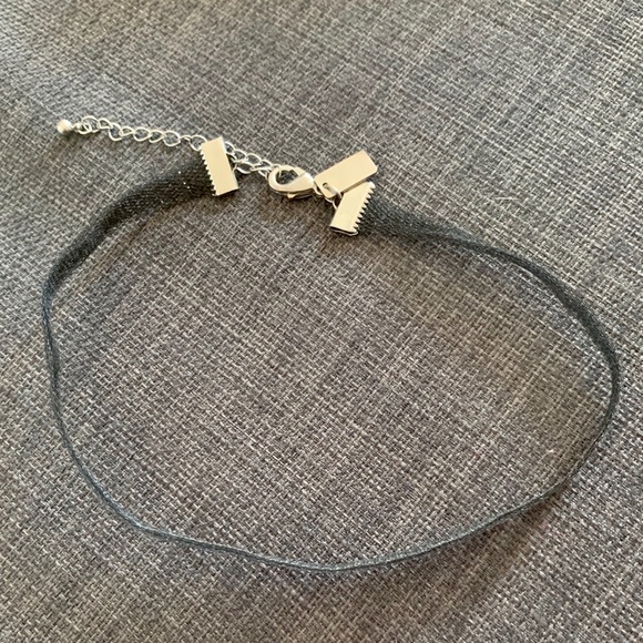 Black mesh and sparkle choker - Picture 6 of 7